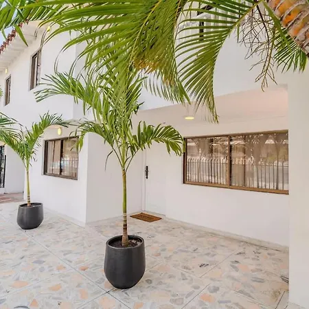 5 Bedroom With Pool & Rooftop Near Old * Cartagena